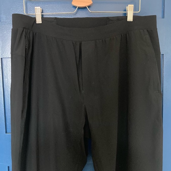 Lululemon Surge Jogger - Picture 5 of 8